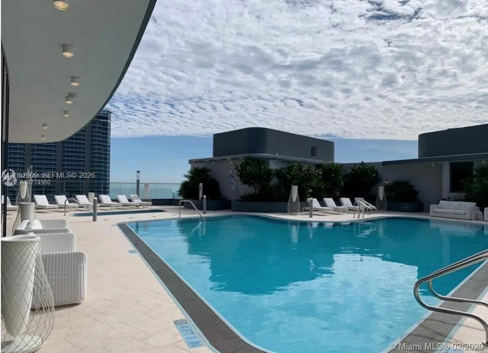 1000 BRICKELL PLAZA #3309 Miami, FL 33131