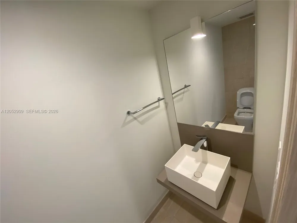 1000 BRICKELL PLAZA #3309 Miami, FL 33131