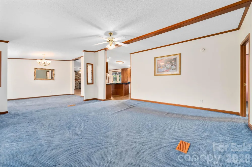 755 Fairview Loop Hot Springs, NC 28743