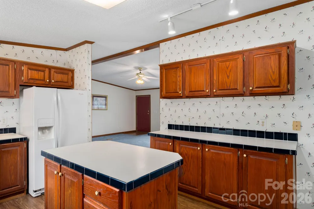 755 Fairview Loop Hot Springs, NC 28743