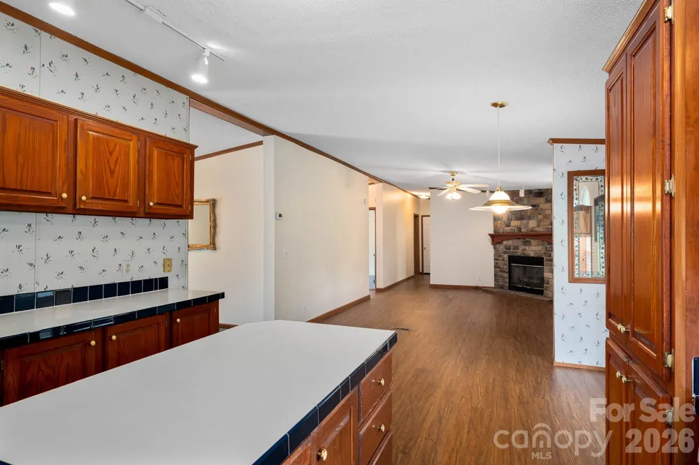 755 Fairview Loop Hot Springs, NC 28743