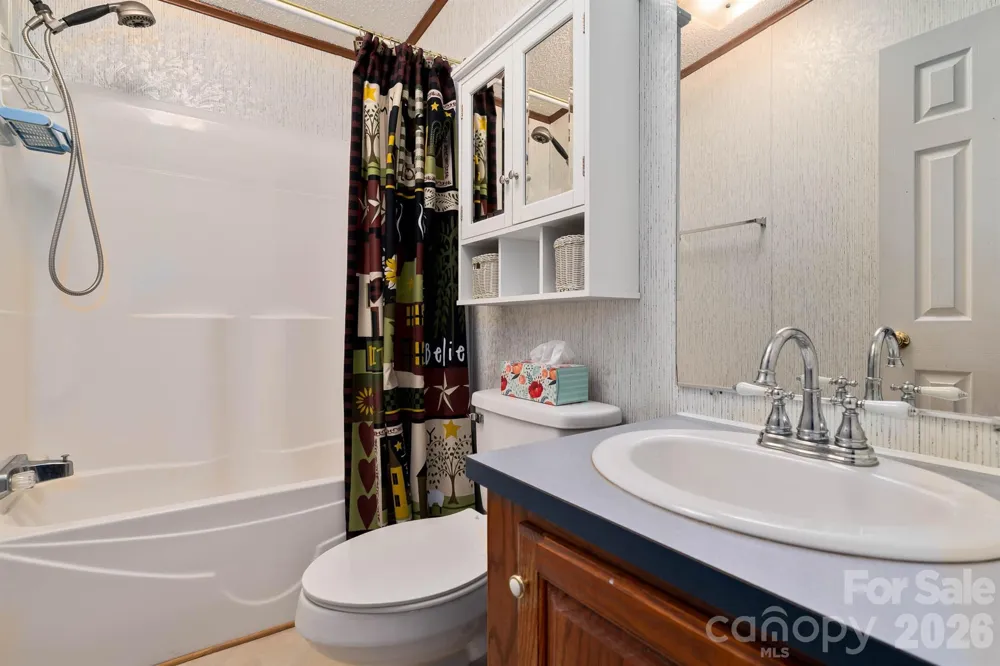 755 Fairview Loop Hot Springs, NC 28743