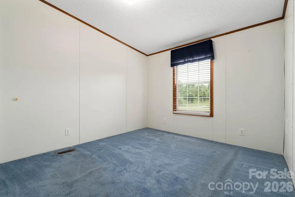 755 Fairview Loop Hot Springs, NC 28743