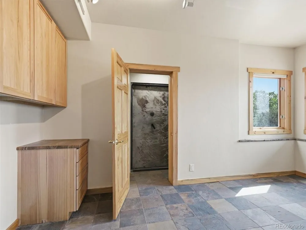 531 Buck Point Drive Carbondale, CO 81623