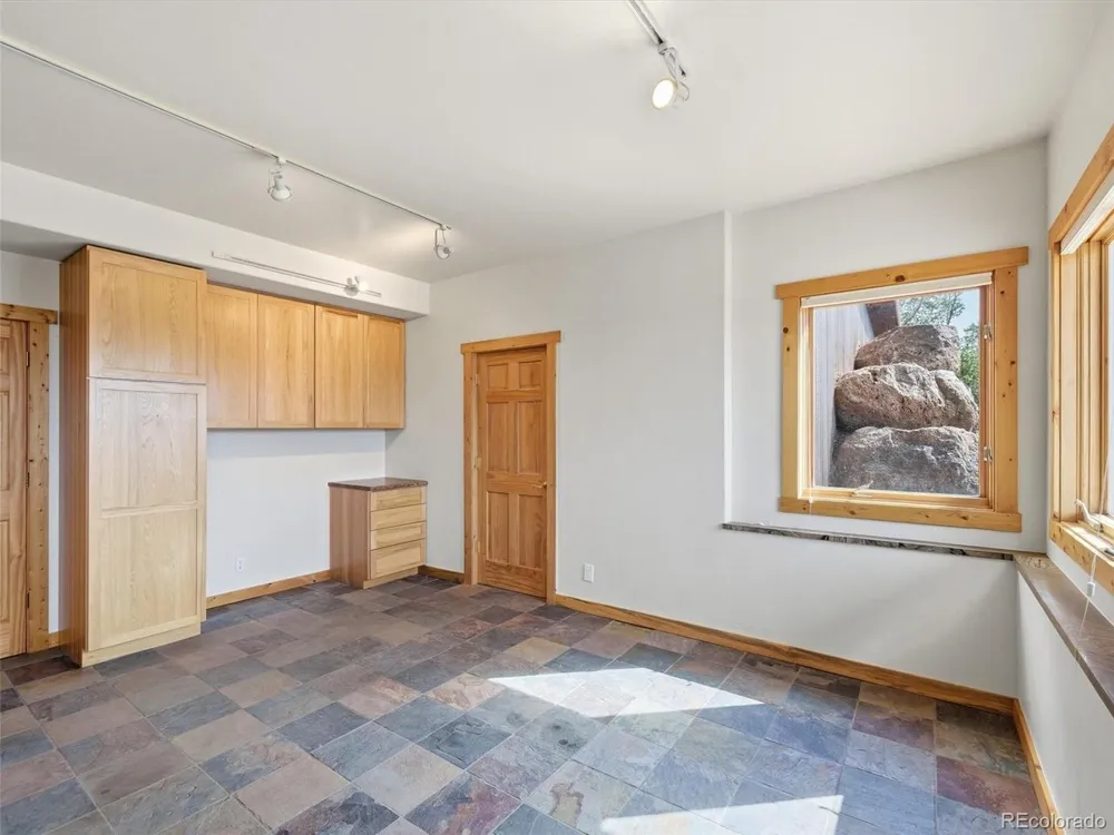 531 Buck Point Drive Carbondale, CO 81623