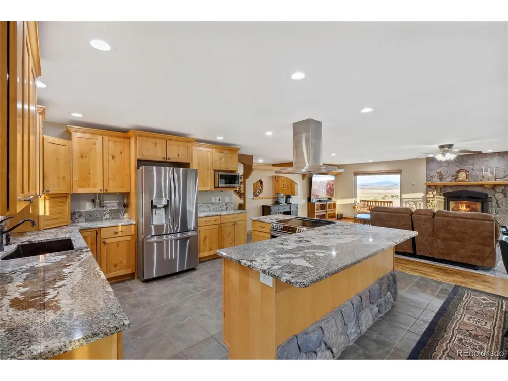 507 Van Egmond Drive Penrose, CO 81240