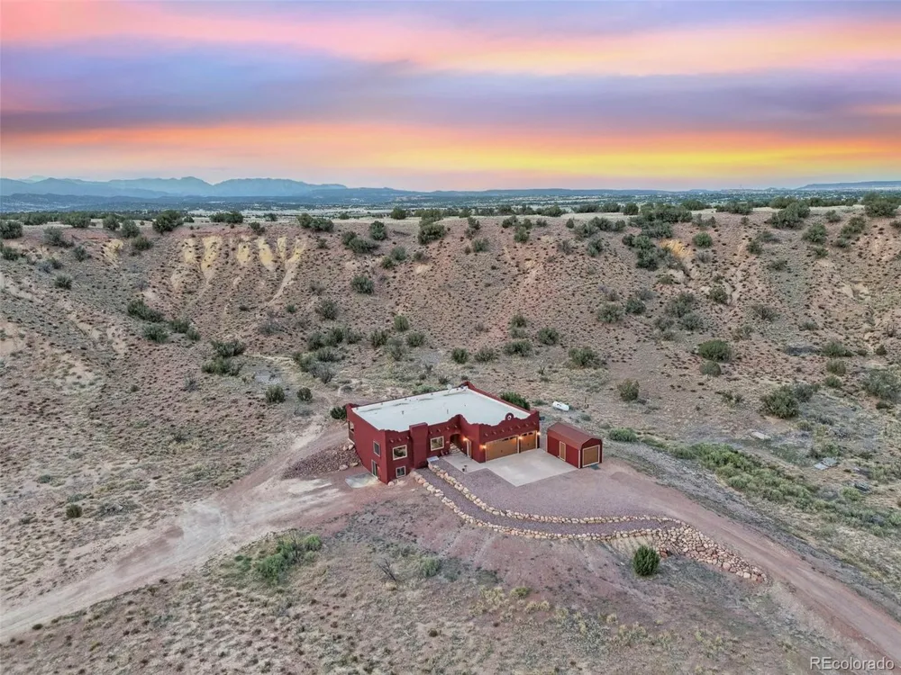 507 Van Egmond Drive Penrose, CO 81240