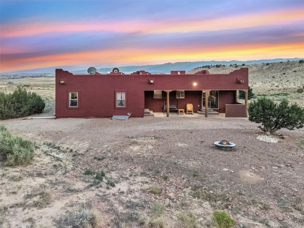 507 Van Egmond Drive Penrose, CO 81240