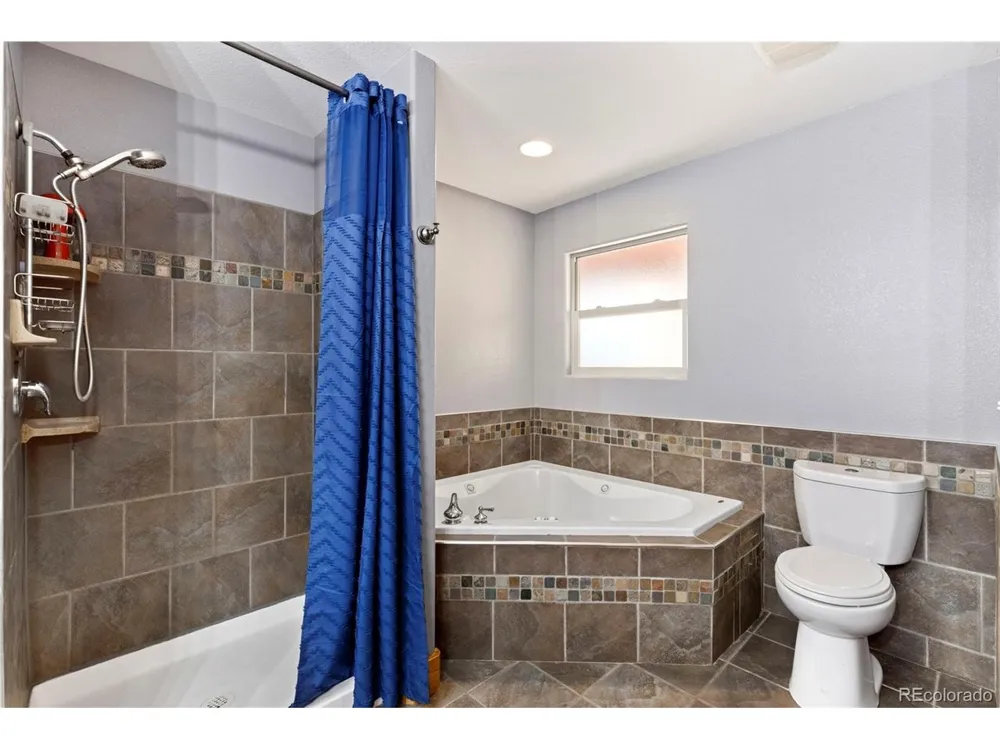 507 Van Egmond Drive Penrose, CO 81240