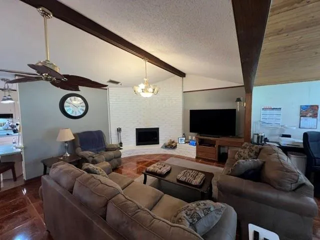 802 W Wildwood Drive Village Mills, TX 77664
