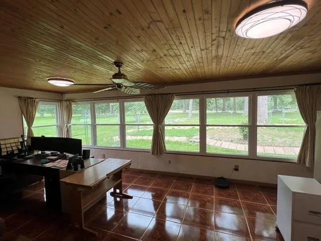 802 W Wildwood Drive Village Mills, TX 77664