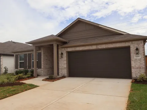 32207 Morning Luster Court