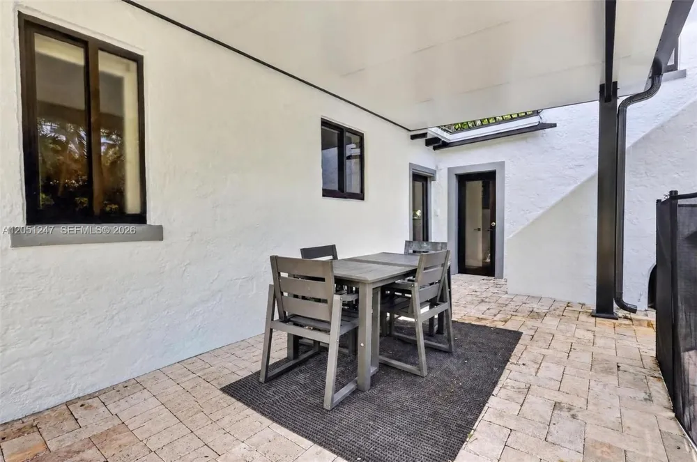 76 NW 97th St Miami Shores, FL 33150