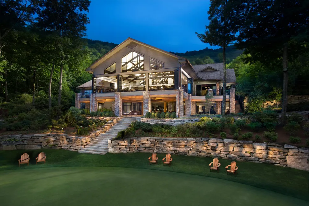 88 Squires Point Highlands, NC 28741