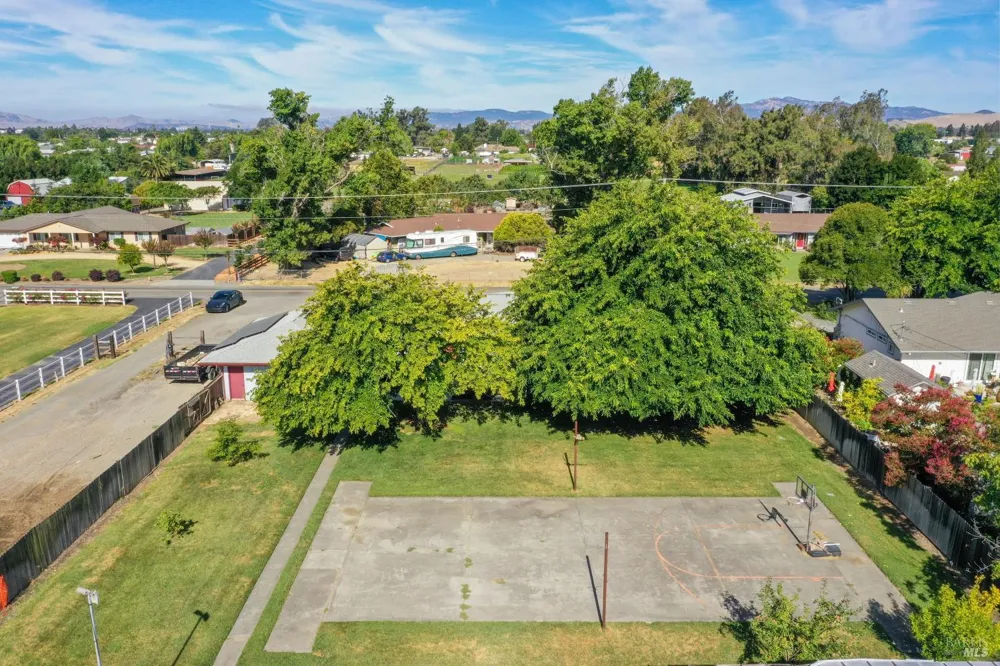 4410 Tolenas Road Fairfield, CA 94533