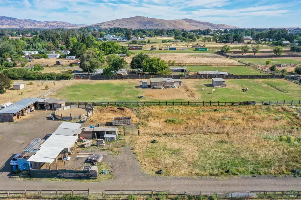 4410 Tolenas Road Fairfield, CA 94533