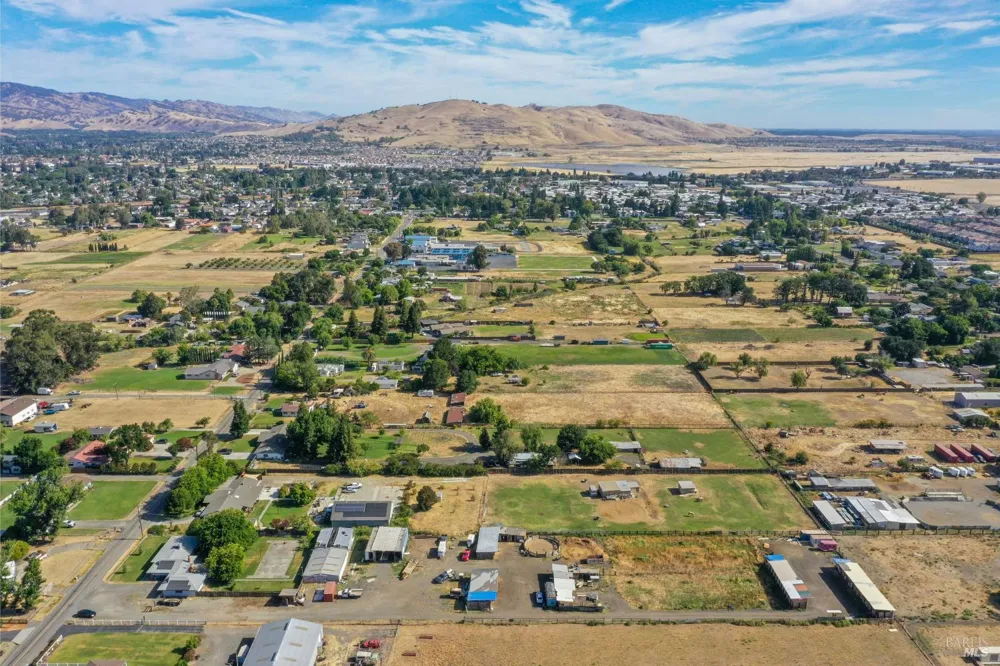 4410 Tolenas Road Fairfield, CA 94533