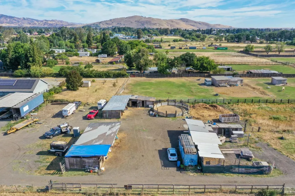 4410 Tolenas Road Fairfield, CA 94533