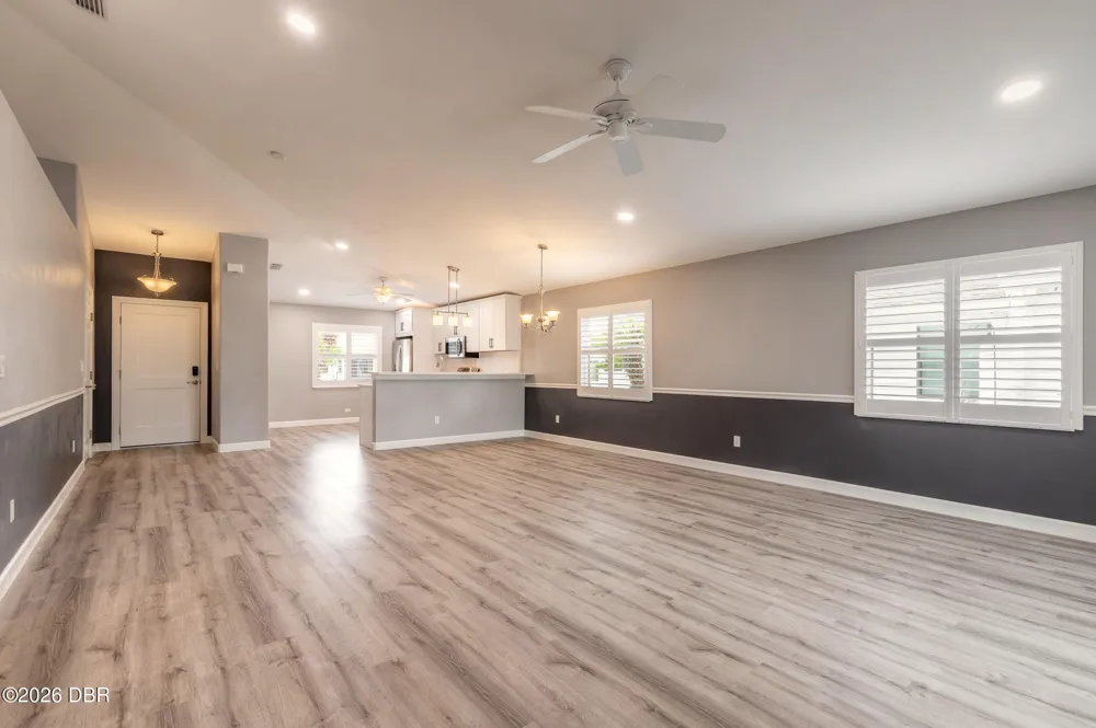 656 Middlebury Loop New Smyrna Beach, FL 32168