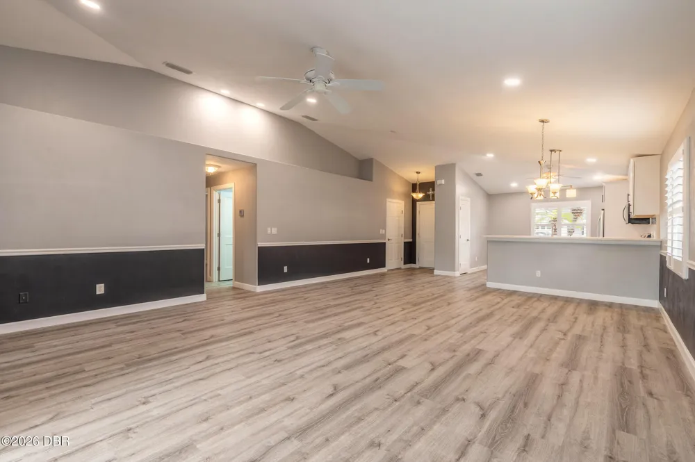 656 Middlebury Loop New Smyrna Beach, FL 32168