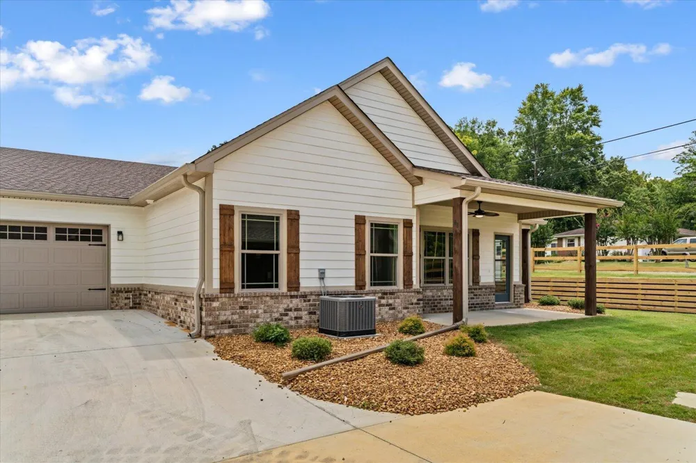 88 Maddox Lane Chatsworth, GA 30705