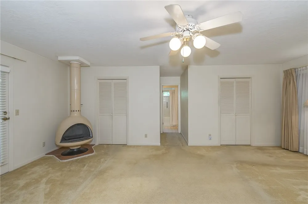 805 Copperas Drive Caldwell, TX 77836