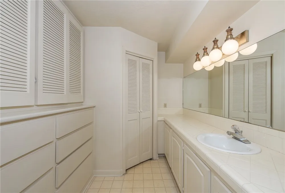 805 Copperas Drive Caldwell, TX 77836