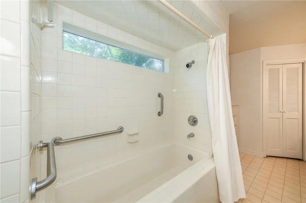 805 Copperas Drive Caldwell, TX 77836