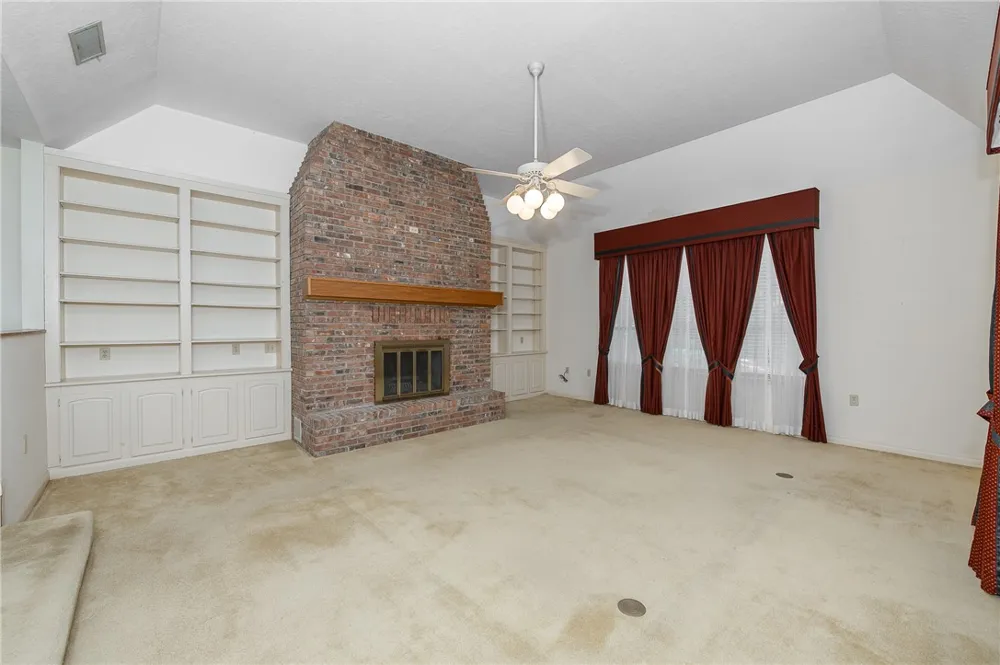 805 Copperas Drive Caldwell, TX 77836