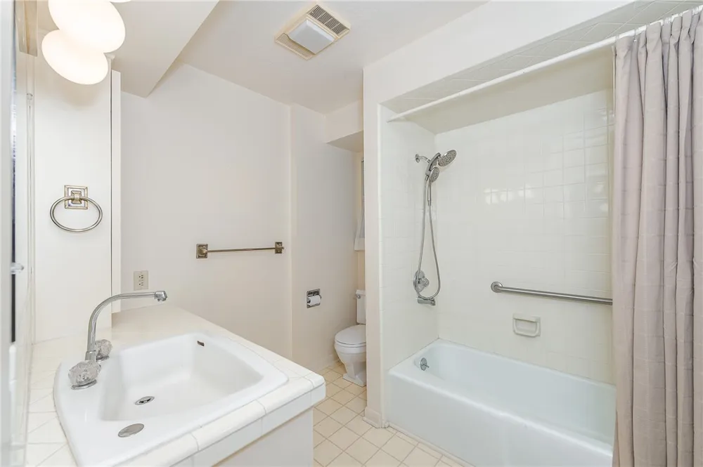 805 Copperas Drive Caldwell, TX 77836