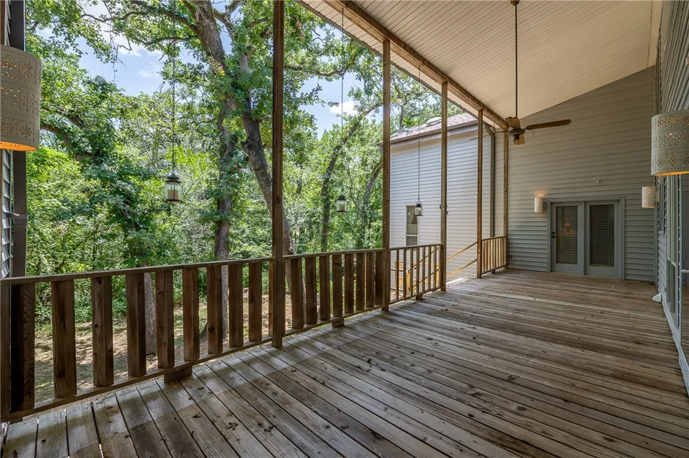 805 Copperas Drive Caldwell, TX 77836