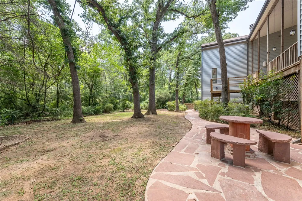 805 Copperas Drive Caldwell, TX 77836