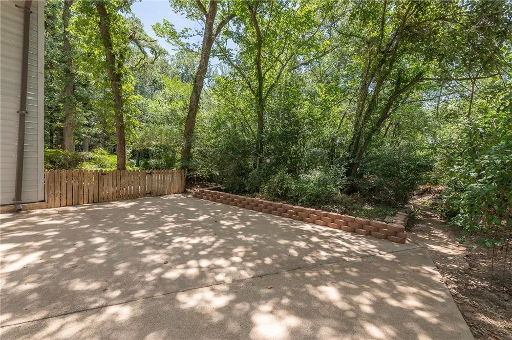 805 Copperas Drive Caldwell, TX 77836