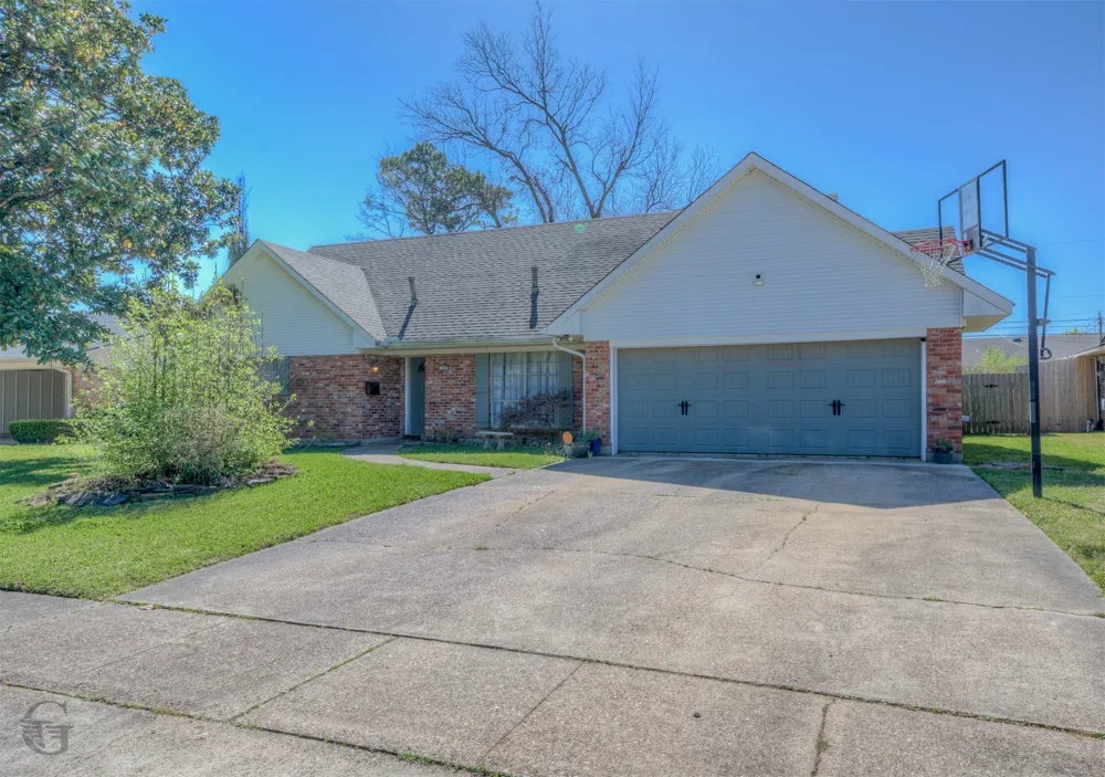 229 Rossitter Street Shreveport, LA 71105
