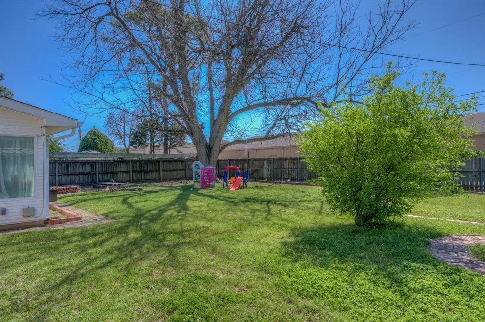 229 Rossitter Street Shreveport, LA 71105