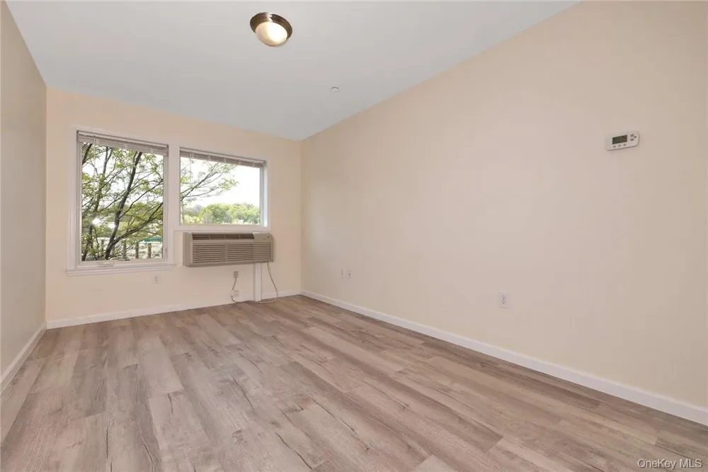 68 Lake Street #305 White Plains, NY 10603