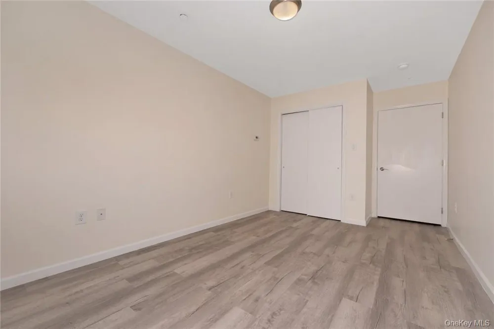 68 Lake Street #305 White Plains, NY 10603