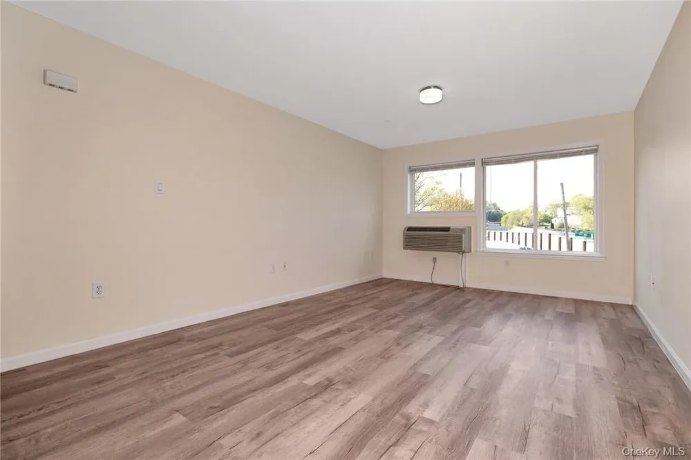 68 Lake Street #305 White Plains, NY 10603