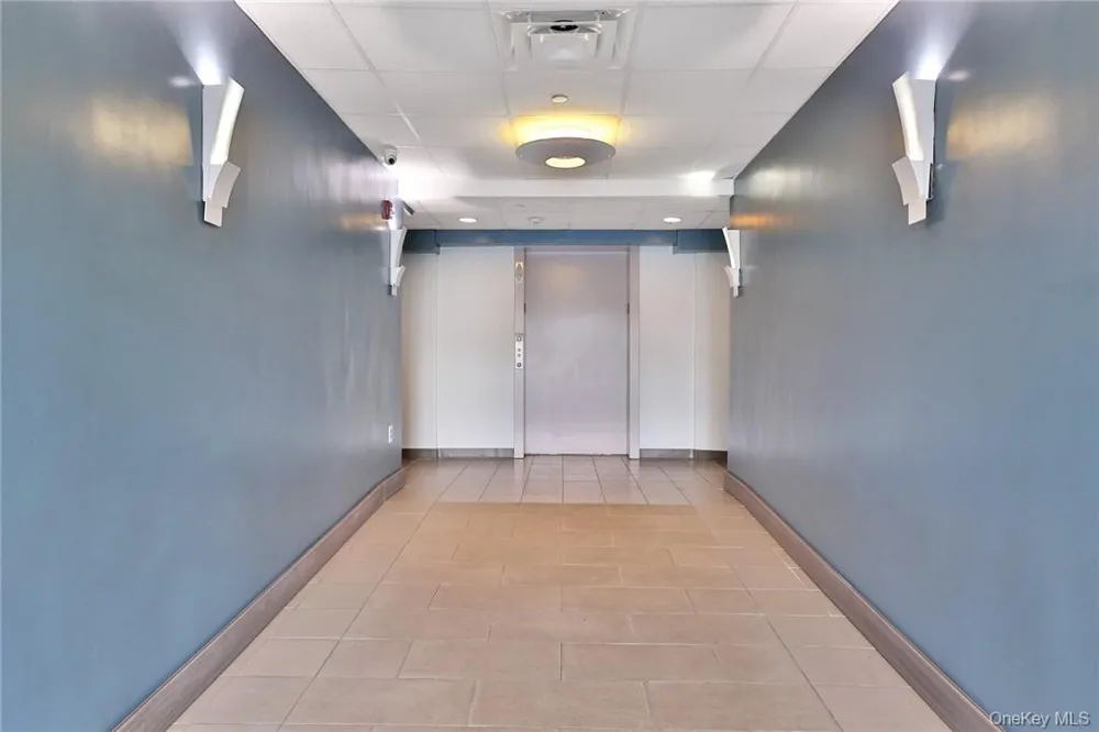 68 Lake Street #305 White Plains, NY 10603