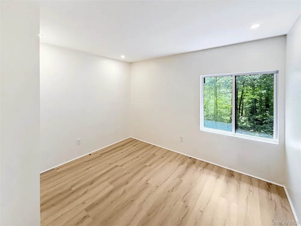 9 Lake Drive Parksville, NY 12768