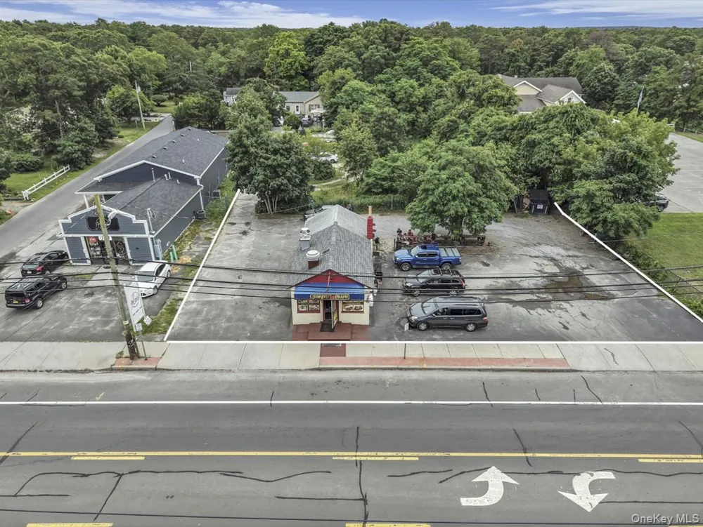 669 Flanders Road Flanders, NY 11901
