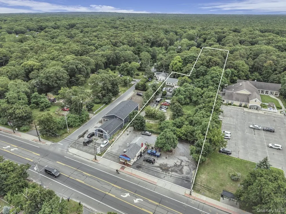 669 Flanders Road Flanders, NY 11901