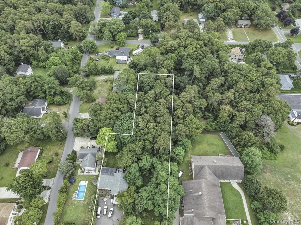 669 Flanders Road Flanders, NY 11901