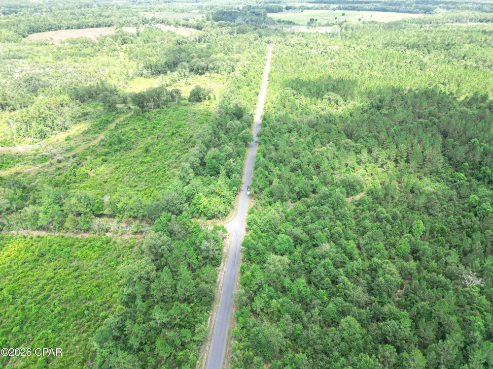 9 Bess Nook Road Bonifay, FL 32425