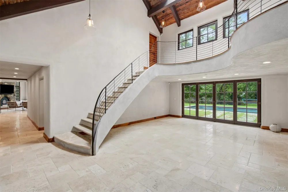 36 Spring Street Cold Spring Harbor, NY 11724