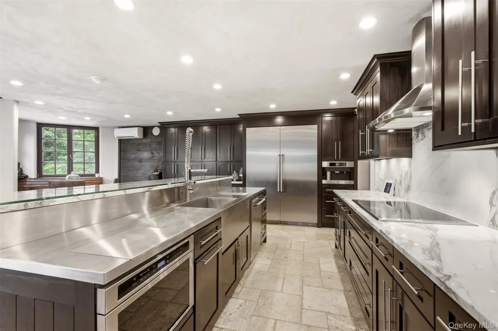 36 Spring Street Cold Spring Harbor, NY 11724