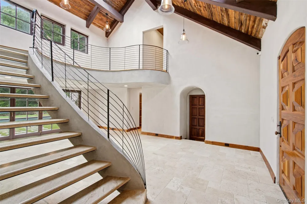 36 Spring Street Cold Spring Harbor, NY 11724