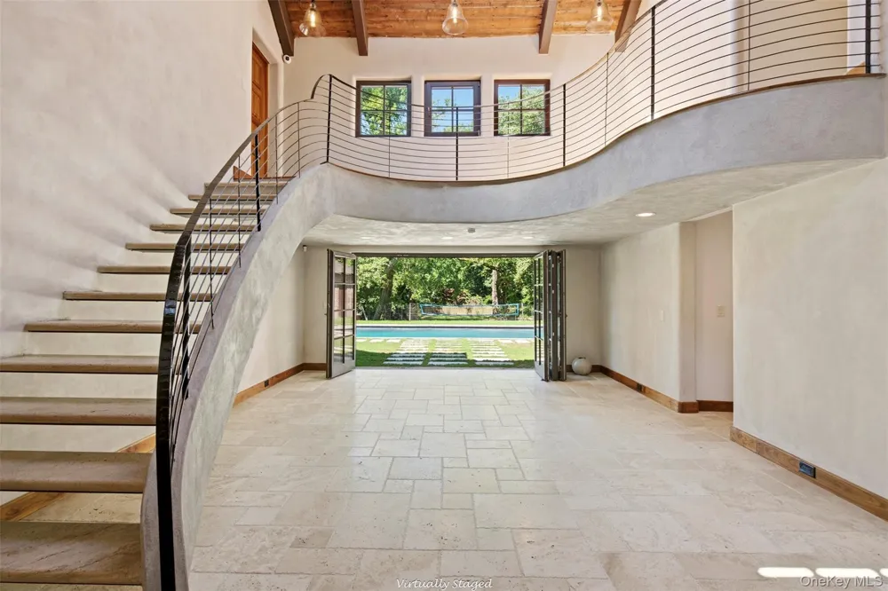 36 Spring Street Cold Spring Harbor, NY 11724