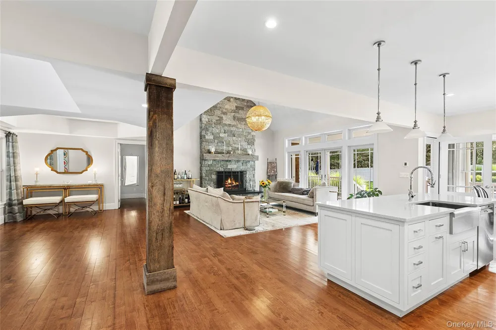 3470 Bayview Road Southold, NY 11971
