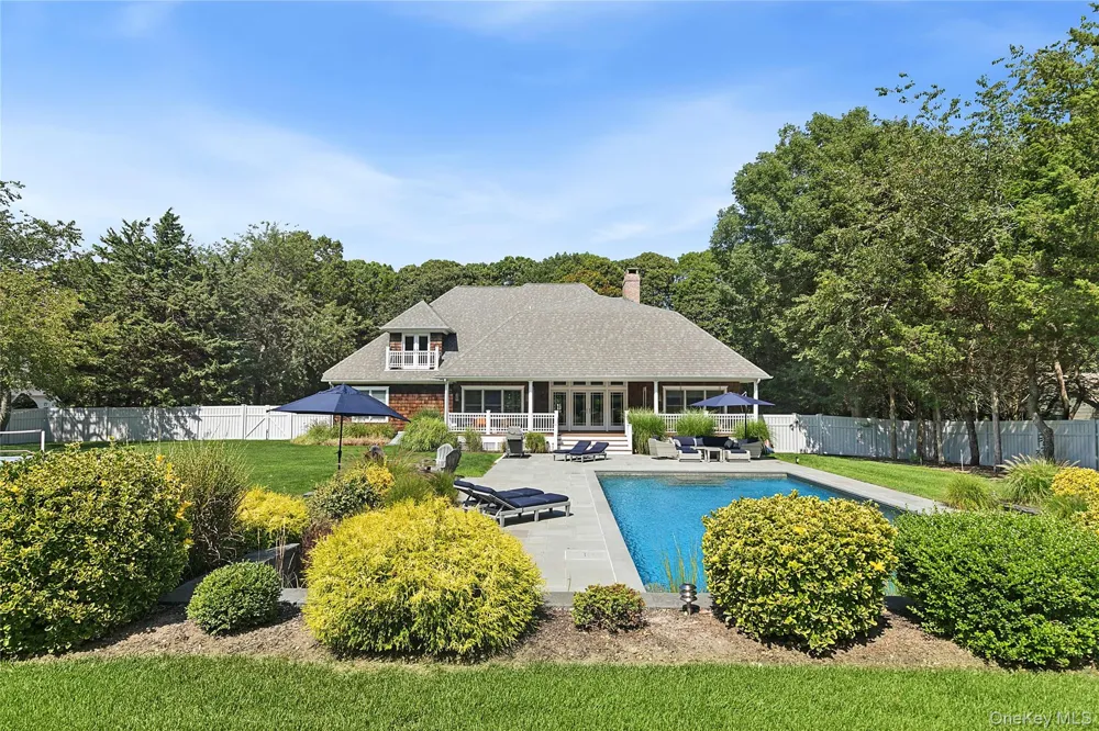 3470 Bayview Road Southold, NY 11971